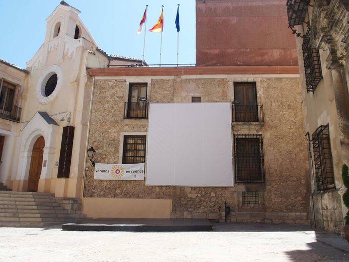 Cuenca homenajea al acordeón con el I Encuentro de Acordeonistas