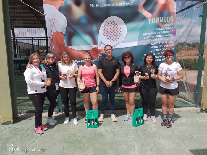 Conchi Suárez y Vero Castillo en el cuadro femenino, Gabriel Novalbos y David Meléndez en el masculino; vencedores en Minglanilla