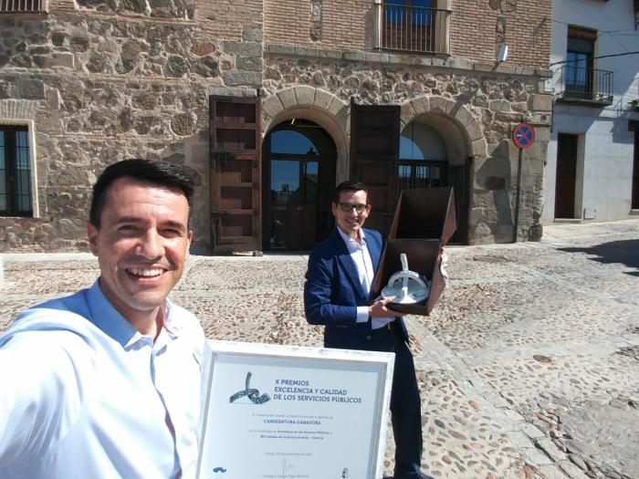 El IES Cañada de la Encina de Iniesta, premio a la excelencia y a la calidad en la prestación de servicios públicos