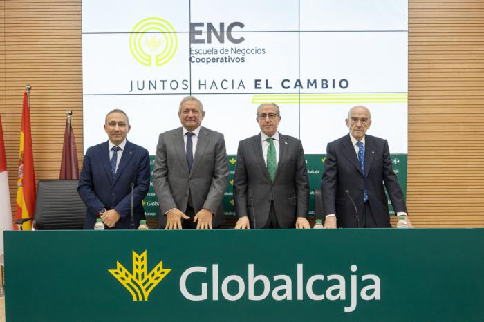 Globalcaja y Cooperativas Agro-alimentarias crean la primera Escuela de Negocios Cooperativos de nuestro país