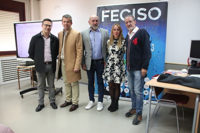 El festival FECISO pone fin a su XX Edición visitando Cuenca