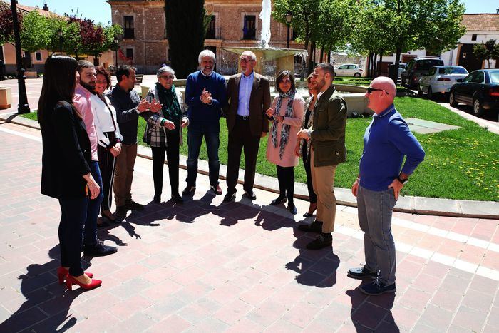 Trescientos sisanteños arropan al partido popular en la presentación de la candidatura Sisante avanza contigo