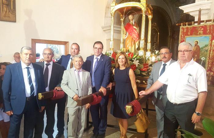 Prieto celebra la festividad de San Bartolomé asistiendo a las fiestas patronales de La Almarcha y Casasimarro