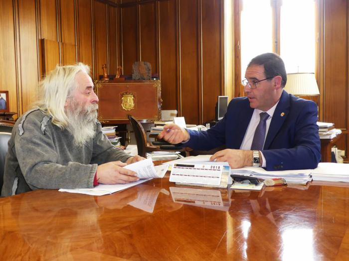 Prieto conoce de primera mano algunos de los proyectos del Ayuntamiento de Chumillas