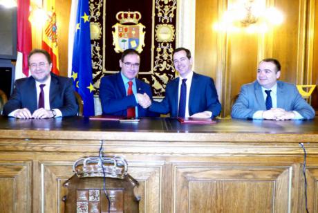Diputación renueva su respaldo a la Semana Santa de Cuenca con una ayuda de 42.000 euros