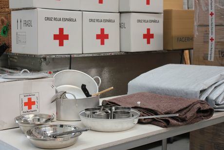 Sale el primer envío de ayuda humanitaria de Cruz Roja Española para las personas afectadas por el conflicto de Ucrania