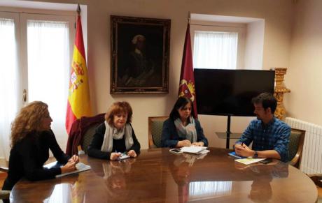 El Ayuntamiento colaborará con el Colegio Federico Muelas en el proyecto ‘Comunidad de Aprendizaje’