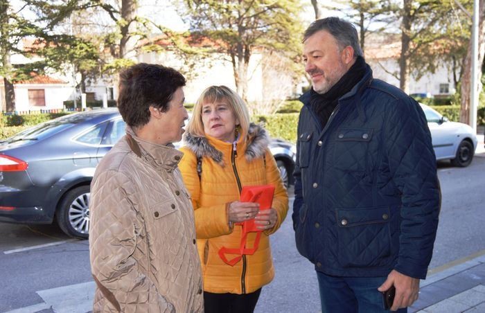 Dolz se compromete a desbloquear la cesión de los espacios necesarios para la construcción del Centro de Mayores de Las Quinientas