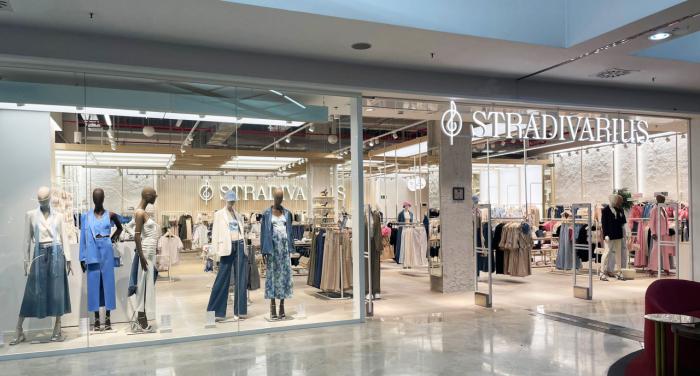 El Mirador consolida su oferta comercial con la apertura de Calzedonia y Stradivarius