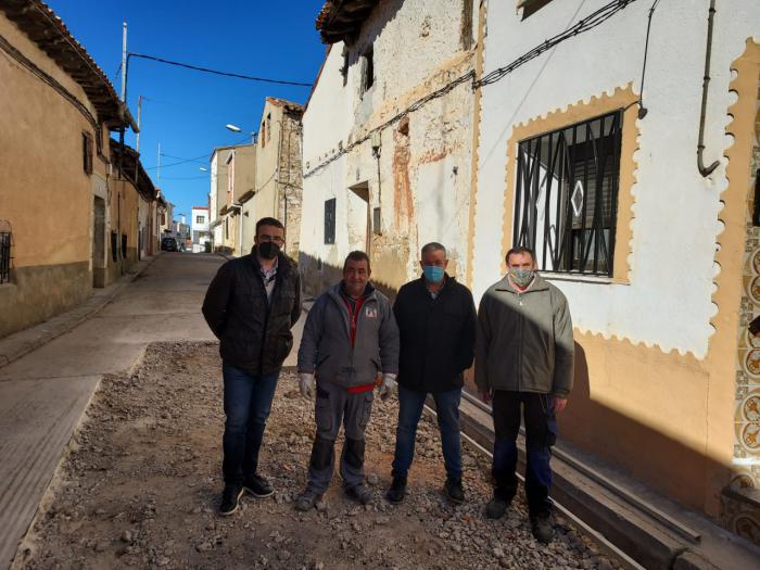 La Junta ha facilitado la contratación de 17 personas en Cardenete en esta legislatura