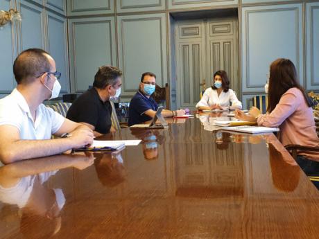 El Patronato, la Junta y el equipo de Integra22 se reúnen para proponer la creación de una cooperativa de apicultores