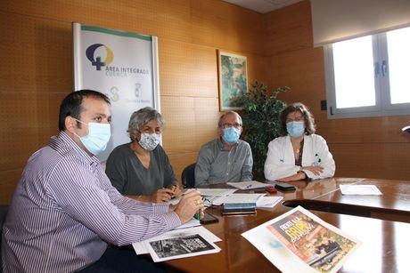 El área de Salud de Cuenca inicia la campaña de la gripe con la estrategia de vacunar simultáneamente con la tercera dosis anticovid