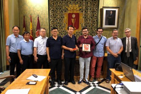 Una delegación china conoce la experiencia de Cuenca en materia de reciclaje