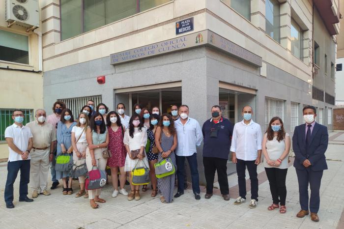 El Colegio de Médicos de Cuenca ha dado la bienvenida a 18 nuevos residentes