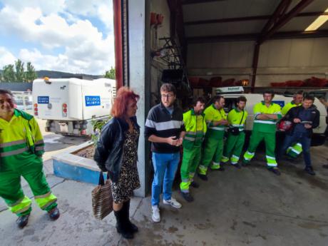 Cuenca en Marcha denuncia que los trabajadores del servicio de limpieza y recogida de basuras no han cobrado la última subida del SMI