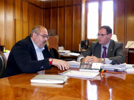 Prieto coincide con la Federación Intervegas en la importancia de proteger los suelos de alto valor agrológico