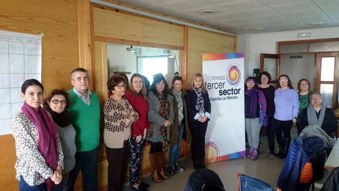 El Gobierno regional recoge las aportaciones de las entidades sociales de Cuenca a la futura Ley del Tercer Sector en Castilla-La Mancha