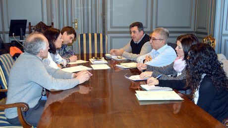 Junta y Diputación constituyen un grupo de trabajo para tratar de desbloquear el proyecto de la planta de residuos