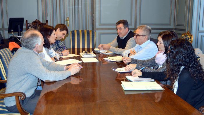 Junta y Diputación constituyen un grupo de trabajo para tratar de desbloquear el proyecto de la planta de residuos