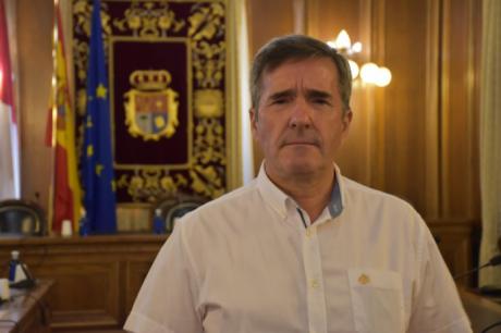 Molina: “Hay 2 millones de euros para la adquisición de vehículos y la compra del mobiliario que se van a licitar en este 2024”