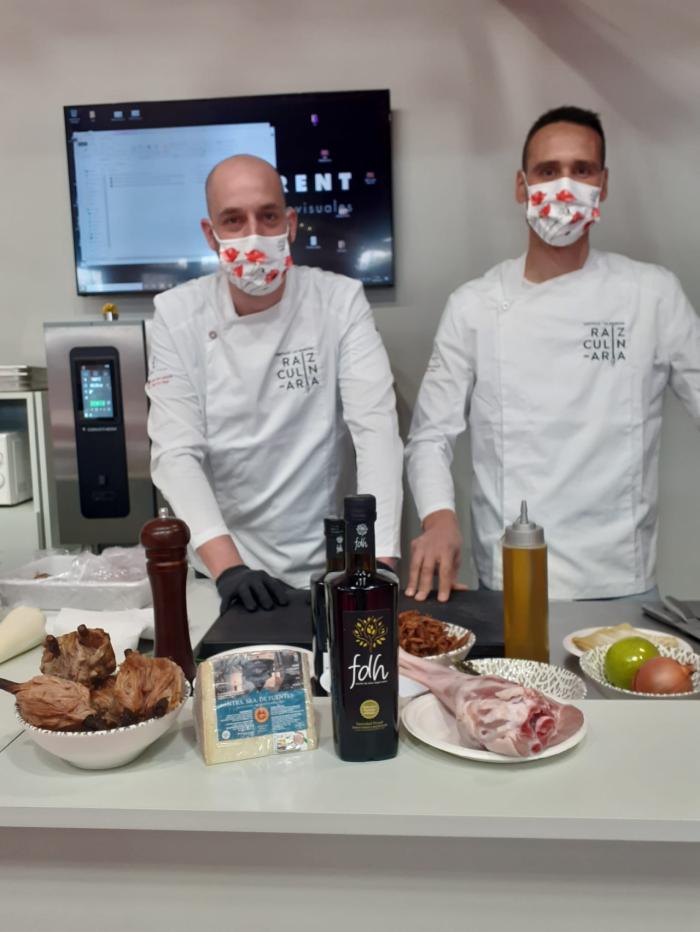 Juan Pedro Romera representa el buen hacer de la hostelería conquense en la Feria Alimentaria