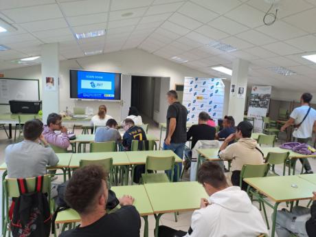 La Jefatura Provincial de Tráfico de Cuenca realiza por primera vez en Cuenca el SCAPE ROOM de Educación Vial de la DGT