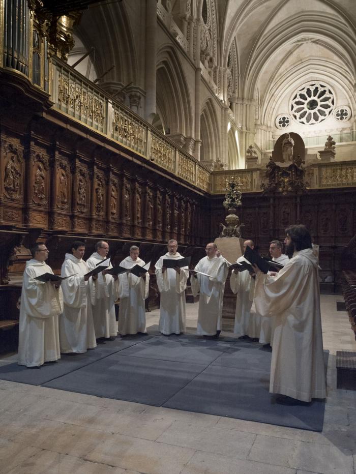 Schola Antiqua interpreta en la Catedral un Oficio de Vísperas lleno de sentimiento y espiritualidad