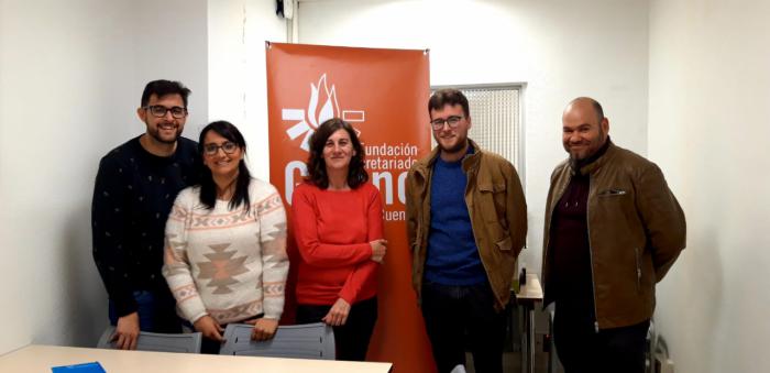 Encuentro de Secretariado Gitano con Pablo García, candidato de Izquierda Unida.