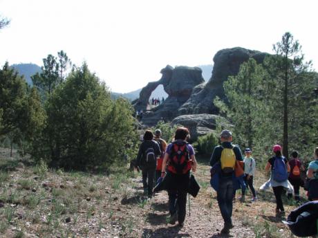 El Campus Diputación de Cuenca de Senderismo cosecha en Boniches un nuevo éxito con un centenar de participantes