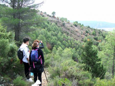 El Campus Diputación de Cuenca de Senderismo 2018 despidió en Priego la temporada de otoño con más de 60 participantes