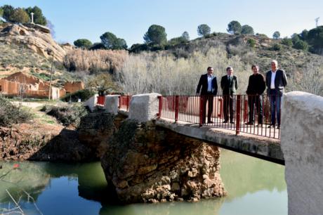 A buen ritmo las obras de adecuación del Puente de San Benito en El Picazo