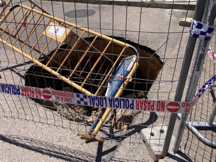 Cuenca en Marcha pide reparar “urgentemente” el socavón del Paseo del Ferrocarril