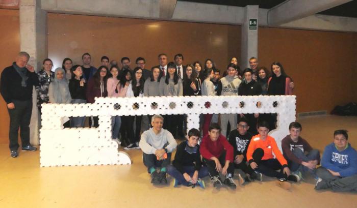 Alumnos del IES Pedro Mercedes realizan un taller de arquitectura con material del sistema Lupo