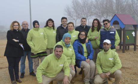 El director provincial de Empleo y economía, Óscar Martínez clausura el taller de empleo “Actuaciones medioambientales en el Balcón de la Mancha”