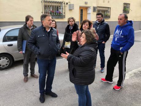 El alcalde visita Tiradores Altos para determinar las actuaciones que se harán con cargo al POS