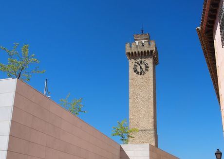 La ONCE dedicará un cupón al reloj de la Torre de Mangana