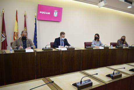 La UCLM y el Ayuntamiento de Albacete crearán un Aula de Ciencia para promover la divulgación científica entre los más jóvenes