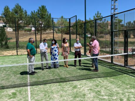 Diputación y Ayuntamiento de Huerta de la Obispalía invierten 22.000 euros en la pista de pádel