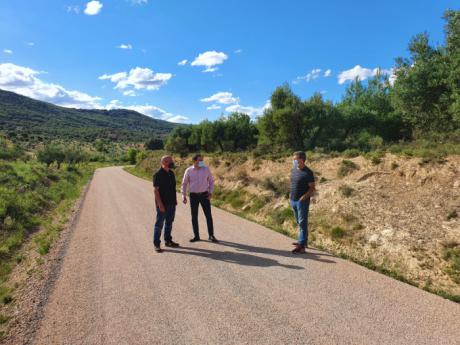 Se invierten más de 252.000 euros en acondicionar el camino que une Olmeda de la Cuesta con Canalejas del Arroyo