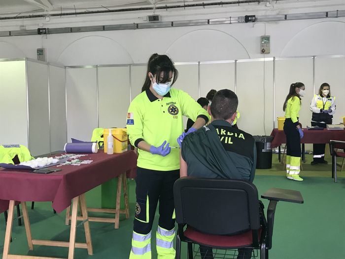 El área de Salud de Cuenca desarrolla la vacunación frente a la Covid-19 de las Fuerzas y Cuerpos de Seguridad del Estado