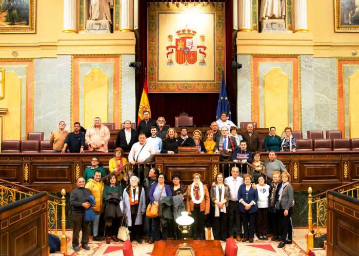Bonilla y Jareño acompañan a vecinos de Casas de Benítez y de Huete en su visita al Congreso de los Diputados y al Senado