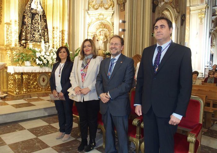 La Corporación Municipal asisten a la misa de la Virgen de la Luz y renuevan el voto hecho en 1736