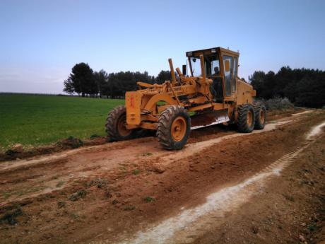 Comienzan los trabajos de arreglos de caminos rurales en Mota del Cuervo