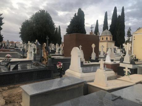 Mota del Cuervo establece medidas de seguridad sanitarias en el Cementerio con motivo del día de Todos los Santos