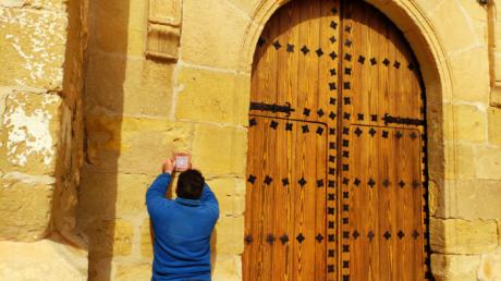 La Concejalía de Turismo pone en marcha la Ruta auto guiada “Descubre Mota del Cuervo QR”