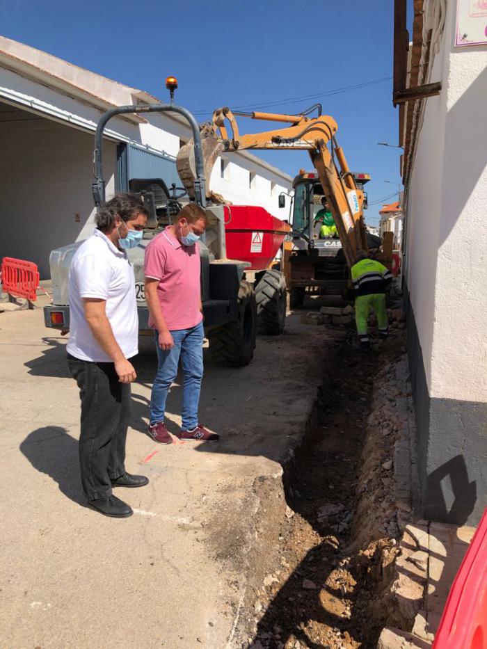 Comienzan los trabajos de pavimentación asignados al Plan de Obras y Servicios 2019 en Mota del Cuervo