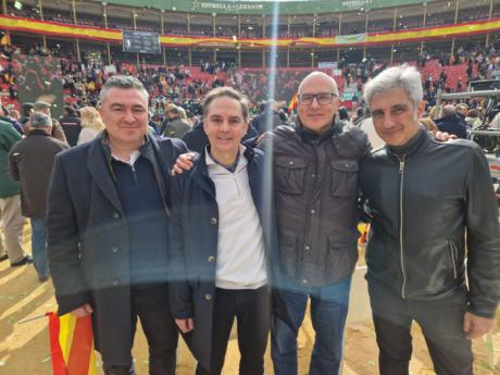 Los candidatos de VOX Cuenca a la alcaldía y a las cortes arropan a David Moreno en su presentación en Murcia