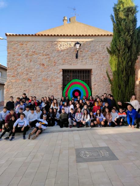 Estudiantes del primer curso de Educación Secundaria del IES Fray Luis de León celebran el “Día del Ajo”