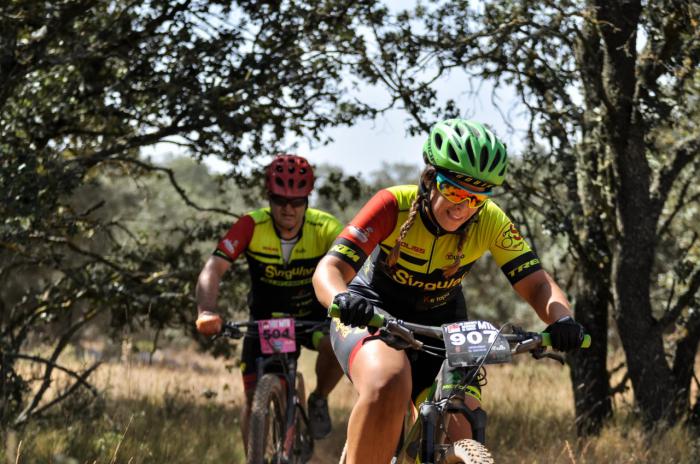 Vicente Corbin y Manuela Sánchez se imponen en el XI Trofeo MTB Villa de los Obispos de Villaescusa de Haro