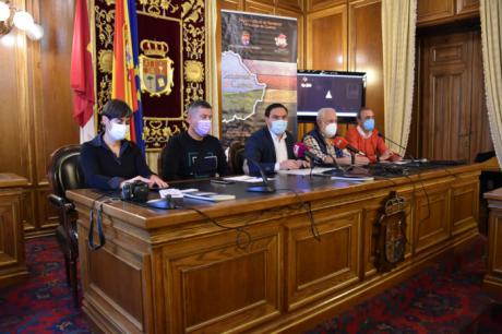 Presentada una nueva Guía de Senderos de Cuenca, en una edición que celebra el XX aniversario de este exitoso programa